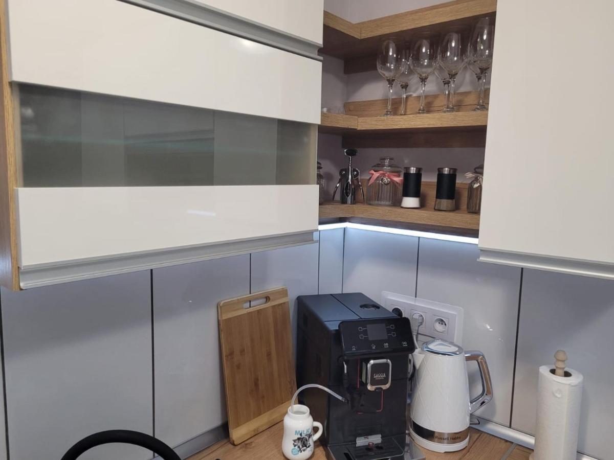Apertament Jowisz Apartamento Zabrze Exterior foto