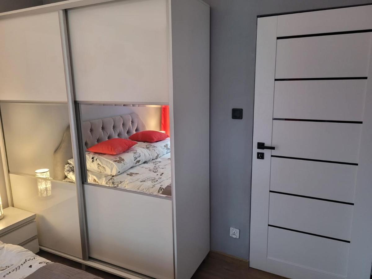 Apertament Jowisz Apartamento Zabrze Exterior foto