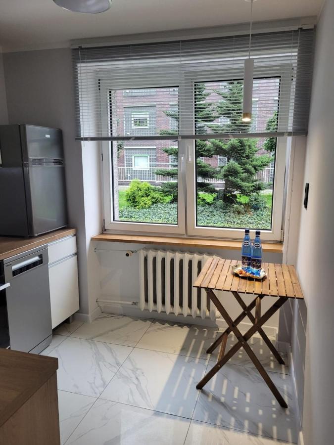 Apertament Jowisz Apartamento Zabrze Exterior foto